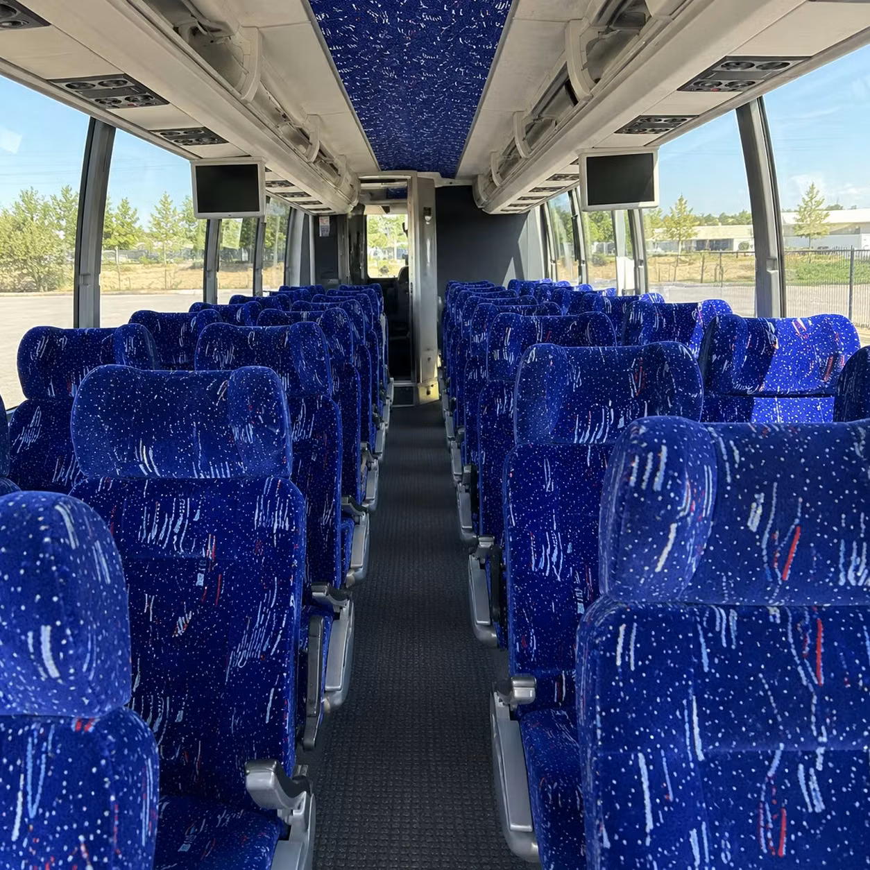 honolulu charter buses