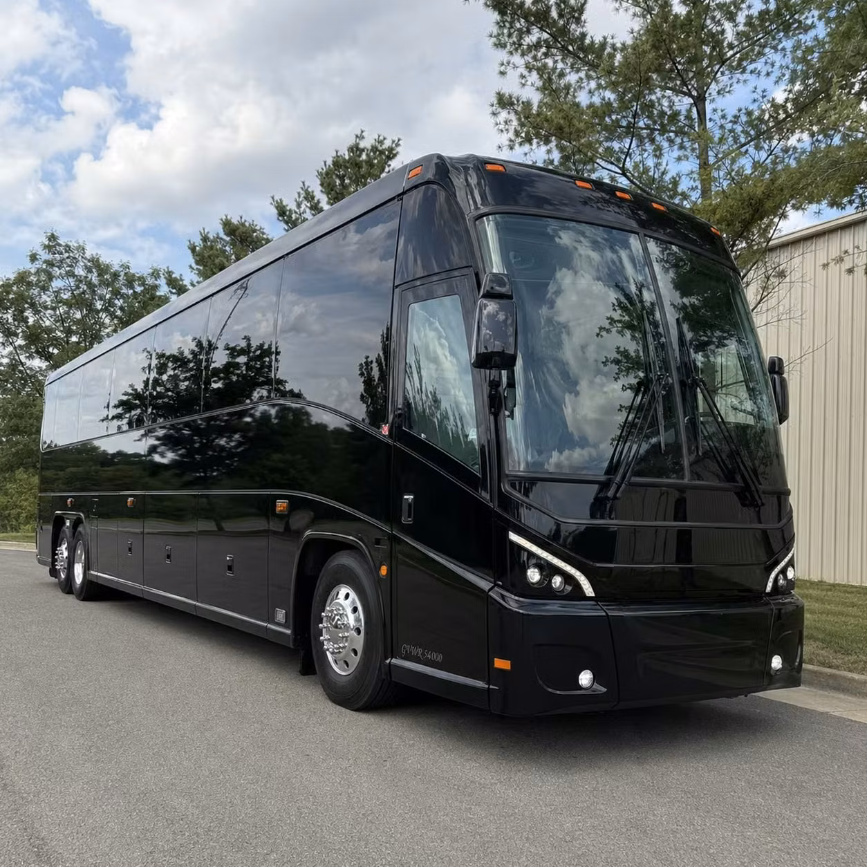 resort and hospitality employee transportation made easy on oahu